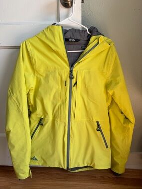Strafe Lucky Jacket - Limeaid Yellow Color